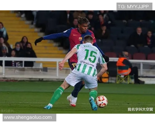 巴萨主场迎战贝蒂斯全力争胜球迷期待精彩对决